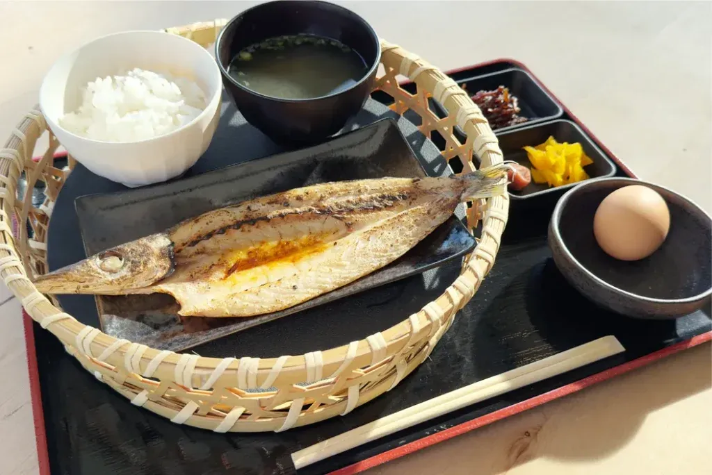 和の朝食~炙り干物定食~